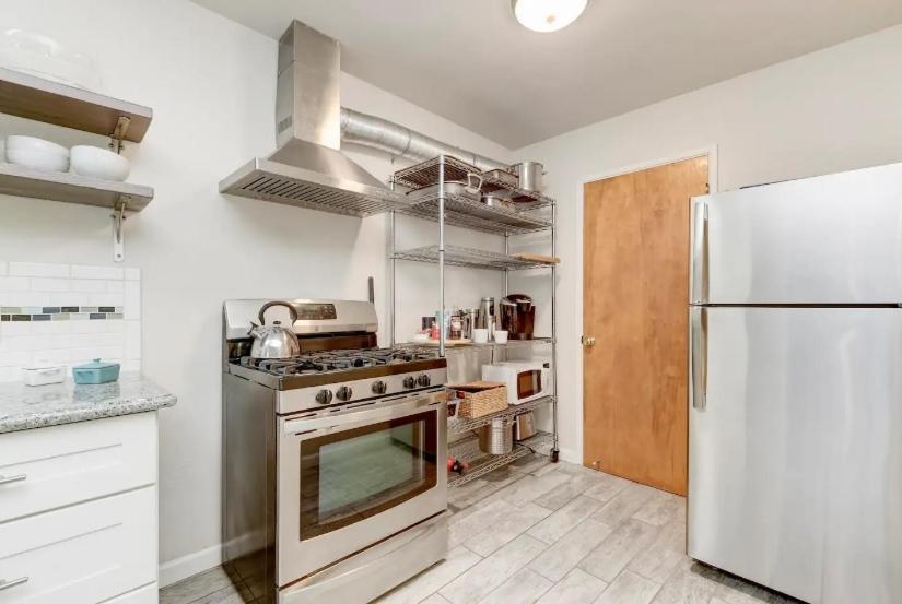 Апартаменти Perla D'Italia -1Br- Free Driveway Parking -1 Car Сан-Дієго Екстер'єр фото